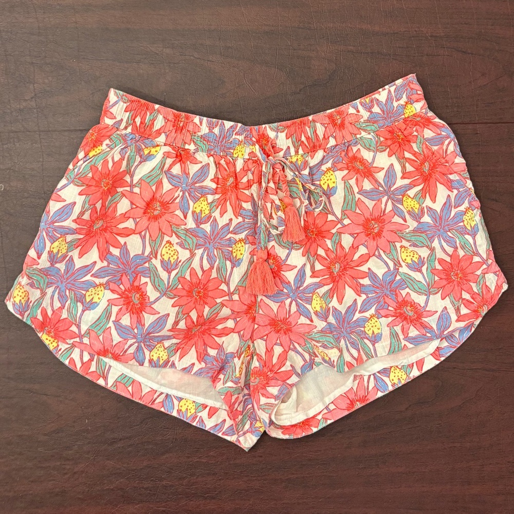 Vineyard Vines Floral Shorts